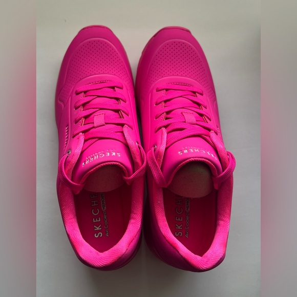 Women's Skechers Million Air - Elevated Air Fashionable, Fuchsia, Medium Size 9 - Picture 4 of 7